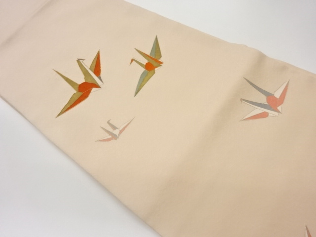 金彩金駒刺繍手描き折鶴模様名古屋帯